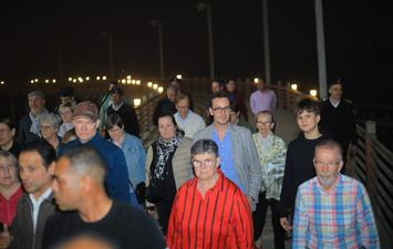 السياح بالممشى السياحى ببنى سويف 