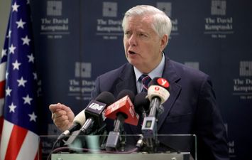 السيانتور الامريكي ليندسي غارهام