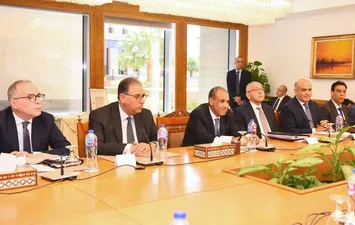  بدر عبد العاطي