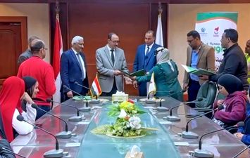 جانب من التسليم