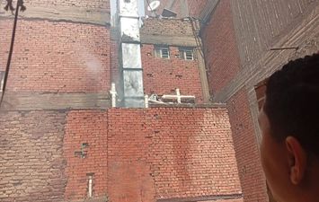 جانب من الحريق