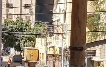 جانب من الحريق 