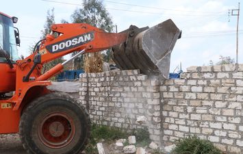 جانب من الحملات 