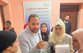 جانب من الزيارة 