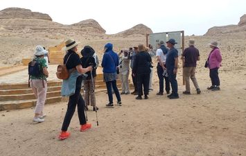 جانب من الزيارة 