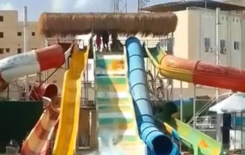 حريق يلتهم الألعاب المائية بالمسرح الروماني بالإسماعيلية 