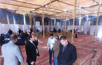 لجنة  الانتخابات 