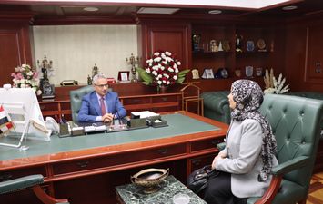 مجافظ بنى سويف ووكيل وزارة الإسكان 