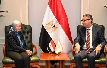 وزير التموين