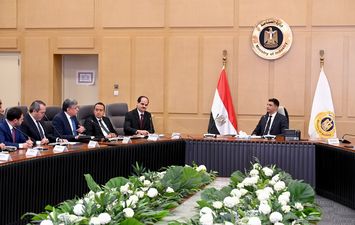 وزير الصناعة