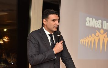 وزير الصناعة 