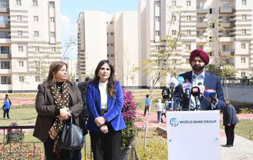 وزيرة الإسكان 