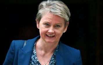 وزيرة خارجية بريطانيا