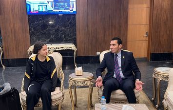 هنا جودة مع وزير الشباب والرياضة 