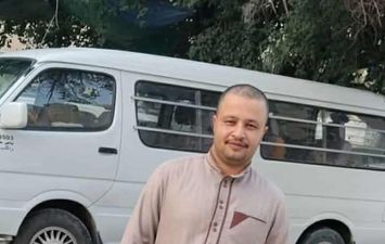 الشاب أحمد محمد كامل عبد الرسول