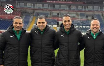 طاقم تحكيم مصري 