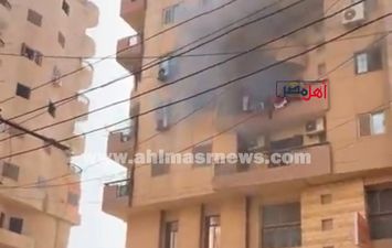 جانب من الحريق 