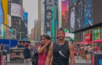 أسماء أبو اليزيد وزوجها