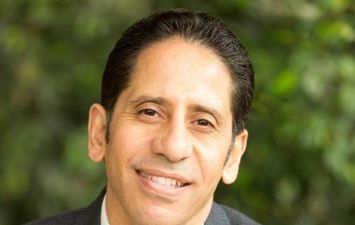 الدكتور مجدي عبد الحميد