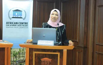 الدكتورة ميرفت السيد