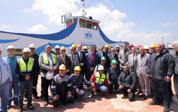 الفريق أسامة ربيع يبحث سبل التعاون مع محافظ بورسعيد في عدد من المشروعات التنموية والخدمية