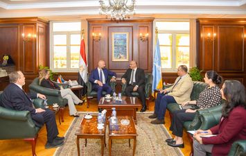 جانب من اللقاء  