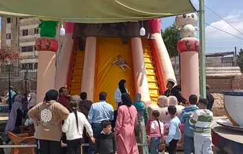 جانب من الاحتفالات 