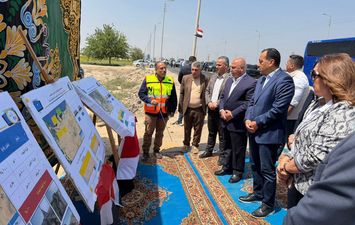 جانب من الزيارة