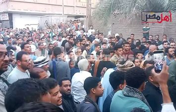 صور تشييع الجثامين 