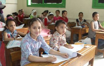 طلاب الاسماعيليه 