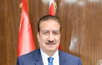 محافظ بورسعيد يصدق على فصل طالب لمدة عام دراسي كامل عقب واقعة اعتداء الطالب على أحد المعلمين داخل مدرسة 