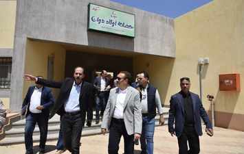 محافظ بورسعيد يوجه بسرعة البدء في إقامة بيت للطالبات داخل جزء من الحضانة بمدينة سلام مصر 
