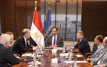 وزير الاتصالات 