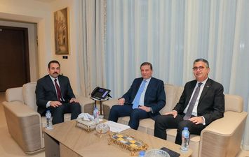 وزير التموين والزراعة