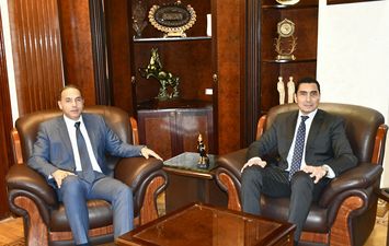 وزير الشباب ورئيس الرقابة المالية