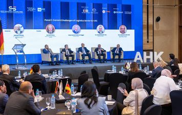 وليد جمال الدين رئيس الهيئة العامة للمنطقة الاقتصادية لقناة السويس