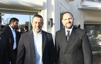 عماد زيادة ومصطفى حسني 