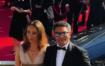 أسر ياسين وزوجته بمهرجان كان السينمائي 