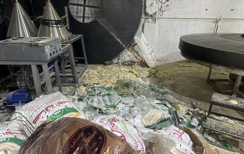 مصنع حلويات غير مرخص