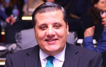 الدكتور مصطفى زمزم