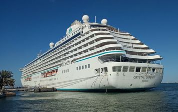 السفينة CRYSTAL SERENITY