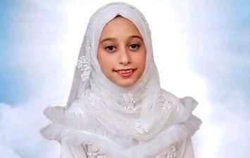 الطفلة ساره