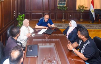 المهندس أيمن عطية ووفد "بيكيا باي"