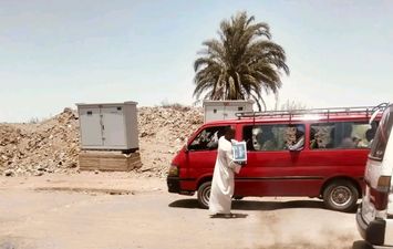 صور متداولة للشاب