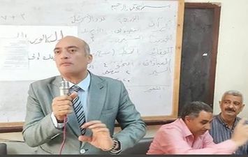 مدير الإدارة التعليمية بسمالوط 