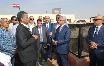 مركز تحصين الكلاب الضالة 