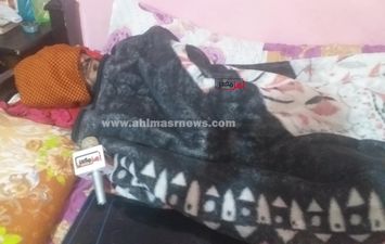 مواطن يستغيث لسداد ديونه وعلاجه بكفر الشيخ 
