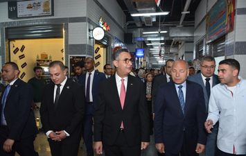 وزير التموين