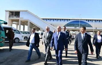 وزير النقل في قطار المونوريل