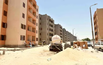 العمارات 